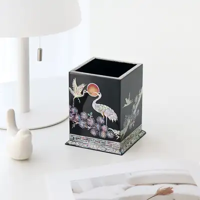 Mothshell Lacquerware Colored Crane Square Mother-of-Pearl Pencil & Pen Holder
