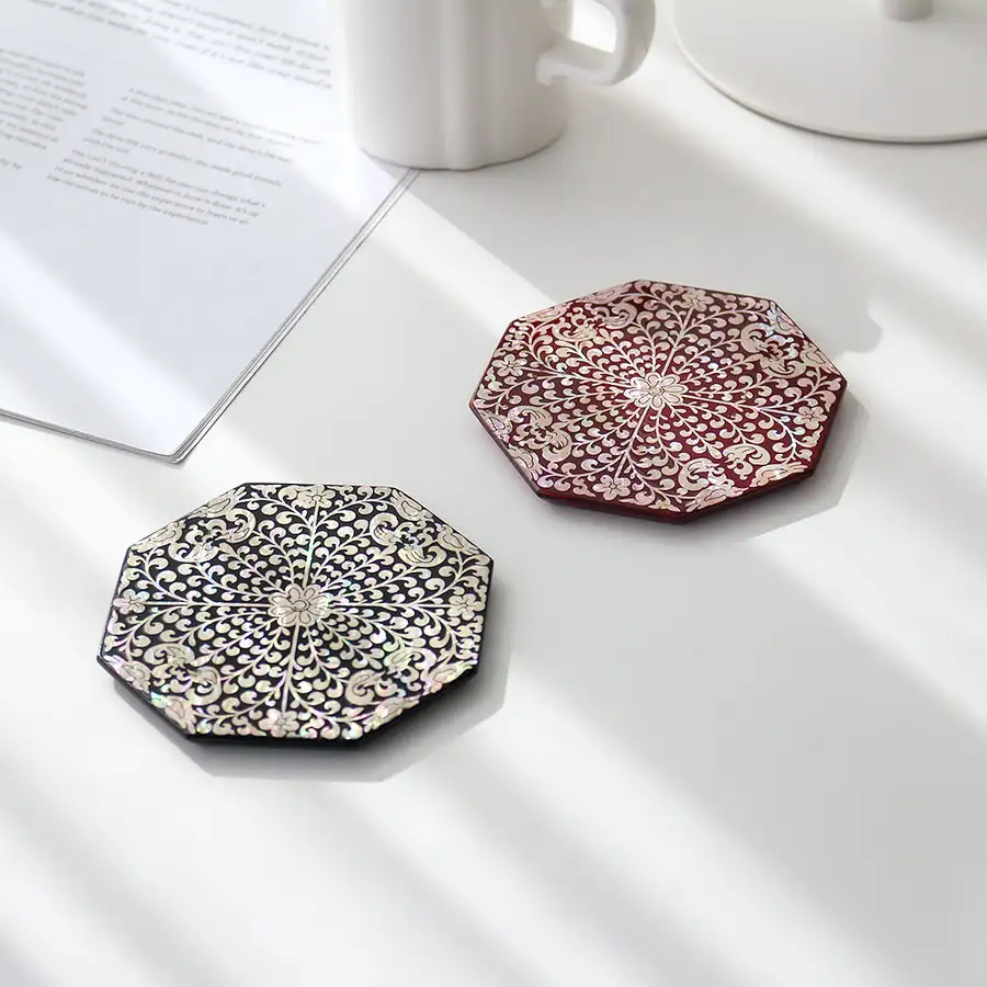Octagonal Mother-of-Pearl Lacquered Coaster (Mandarin Duck and Scrolling Vine Pattern) — 4