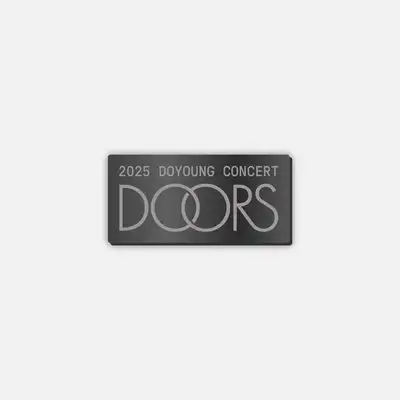 2025 DOYOUNG CONCERT 'Doors' BADGE