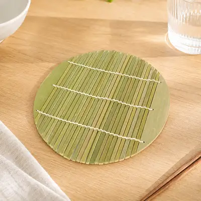 19cm 丸型竹製蕎麦ザル（麺器 揚げ物 多用途受け皿 蕎麦板 日式居酒屋 ホームポチャ 屋台用品）