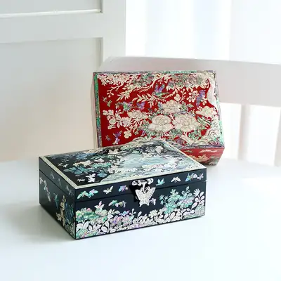 螺钿漆器梅花花园一层贝壳珠宝盒 18厘米