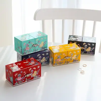 螺钿漆器彩色牡丹花迷你双合贝壳珠宝盒