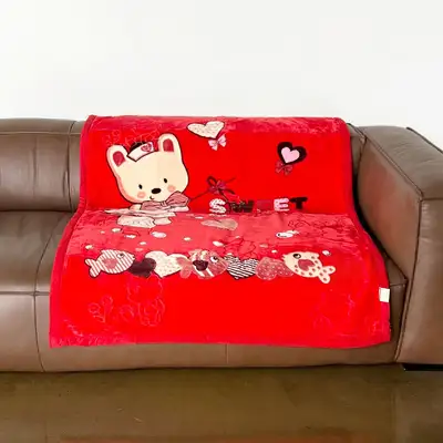 Character Microfiber Knee Blanket Red Tones (Camping Mini Nap Blanket Mink Student Office Throw)