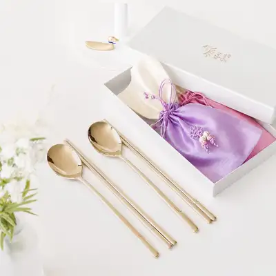 Traditional Royal Titanium Spoon and Chopstick Set (Geese Spoon Rest + Utensil Pouch + Premium Case)