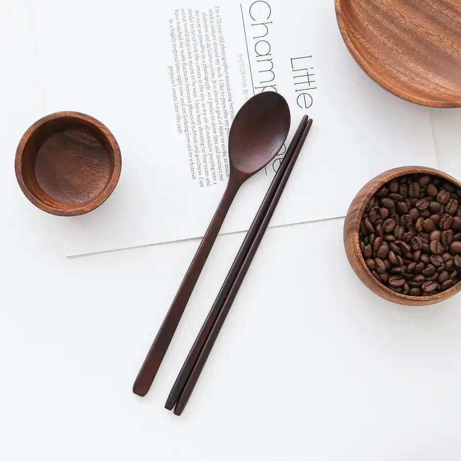 (2人)高级漆器柚木勺叉套装M+高级礼盒 — 2
