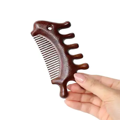 Wood Seahorse Comb Gua Sha 1P (Wooden Hand Acupressure Tool Scalp Foot Massage Stick Portable Meridian Gua Sha Comb Health Gift)