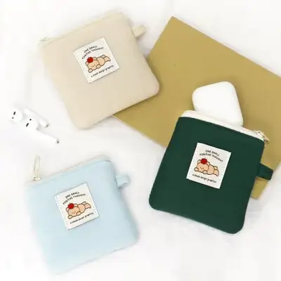 O-CHECK Apple Bear Earphone Pouch