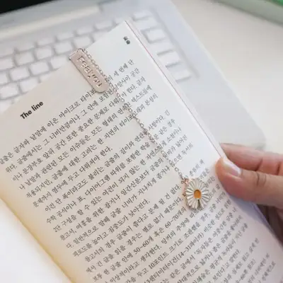 O-CHECK Metal Long Book Clip Bookmark