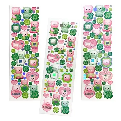 Moittoi | Clover Bear Seal Stickers