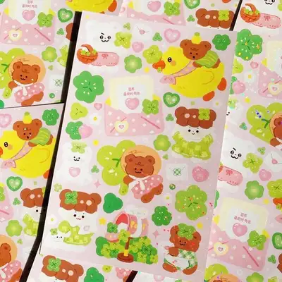 Pinglú | Clover Heart Sticker