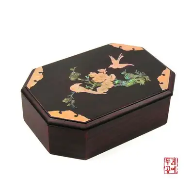 四君子象嵌漆八角平箱
