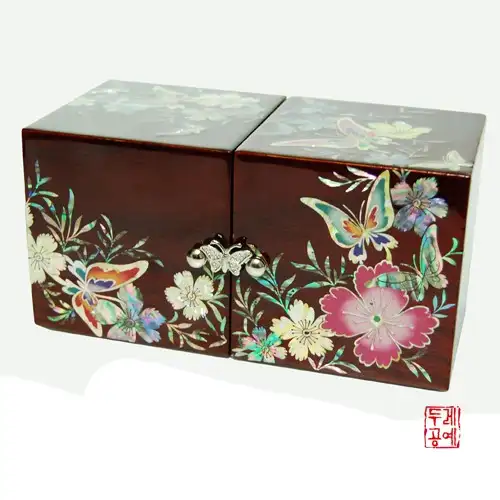 天然木彩画蝶文双合