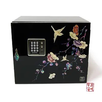 彩花梅鳥文 螺鈿金庫型ジュエリーボックス小 [ブラック]