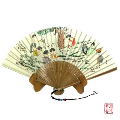 黒竹と合竹の扇_恵元 申潤福[端午]
