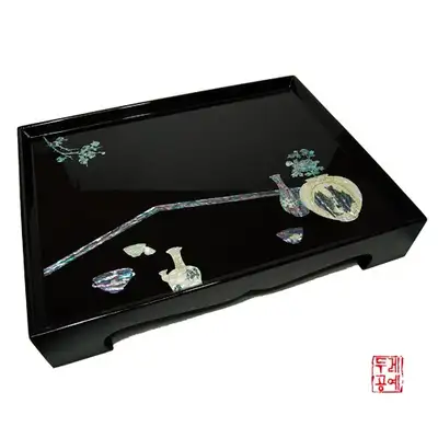 陶磁文様の小盤（2009年製造）