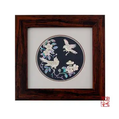 花鳥文円形フレーム