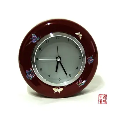 螺鈿円形時計（蝶）