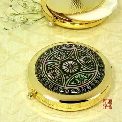 螺鈿粉箱 [丹青菊花]