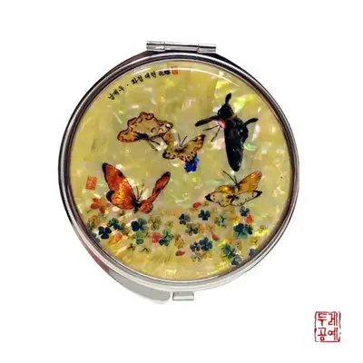 【南桂宇】花蝶図 ハンドミラー - クローバーと蝶