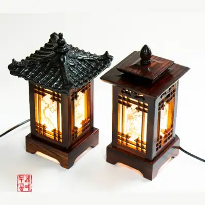 四角瓦灯 & 四角塔灯